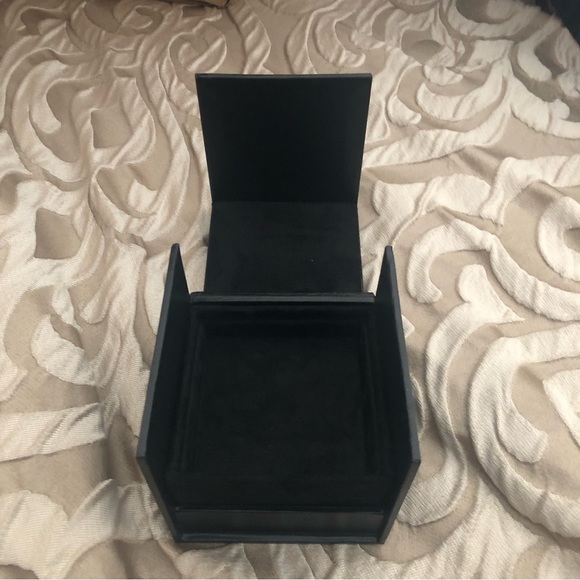 David Yurman Large Empty Box ONLY - Picture 5 of 5